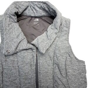 The North Face Women's L/G Heather Gray Quilted Insulated Vest